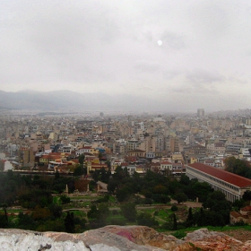 Атина-дъждовно.