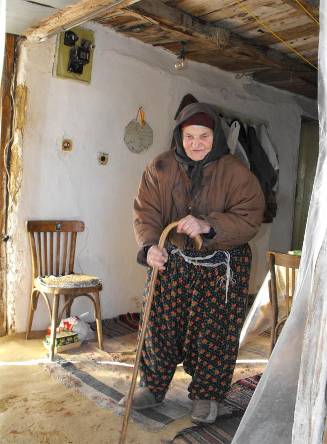 На 102 години у дома