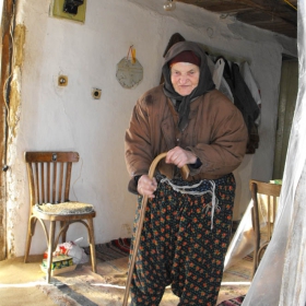 На 102 години у дома