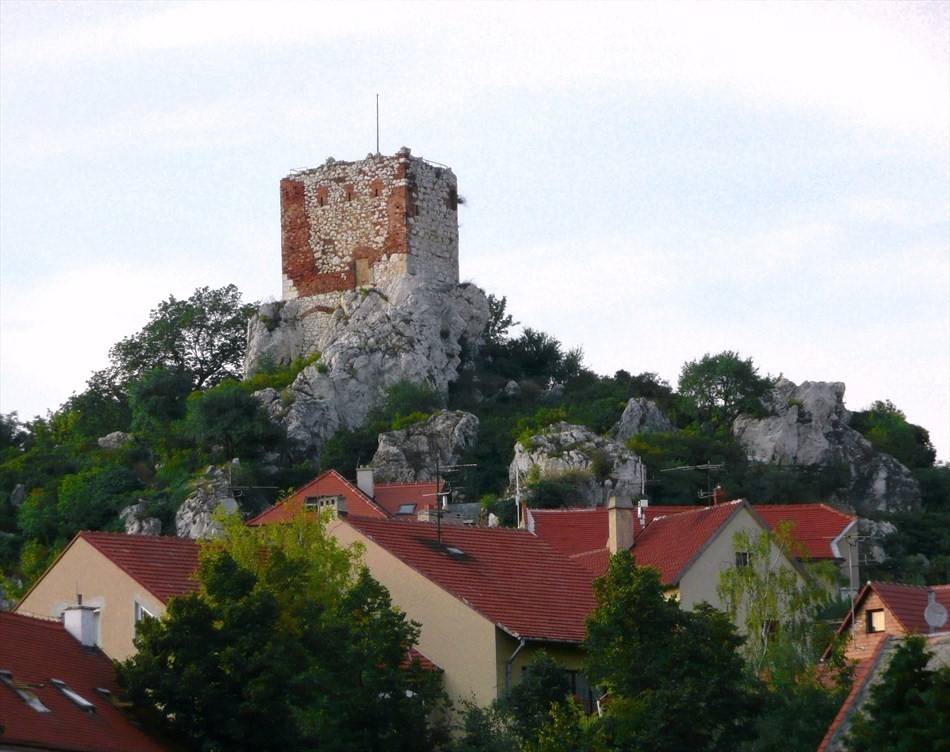 Крепостта в Микулов