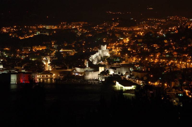 Dubrovnik by night