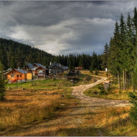 Картинно-пейзажно, някъде крайпътно