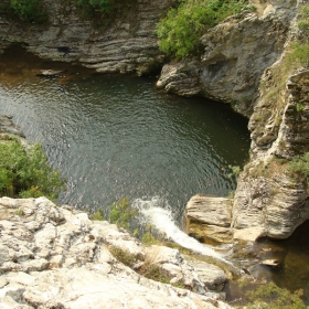 Сини Вир, Медвенска река