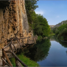 Крайречен ландшафтен парк 