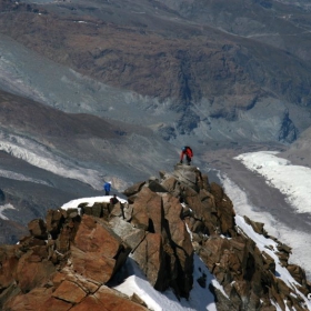 Швейцарският ръб към Дюфур шпитце (Duffour Spitze - 4634m)