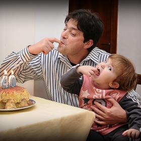 mmmm.... 4e sladka tortata na tati !!!!!