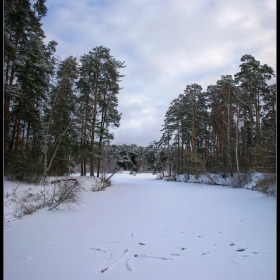 зимняя река