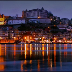 Porto at night 3