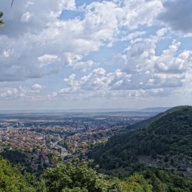от високо