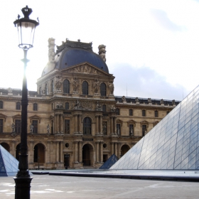 Empty Louvre