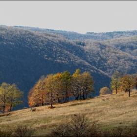 есенни гледки над Ичера ...