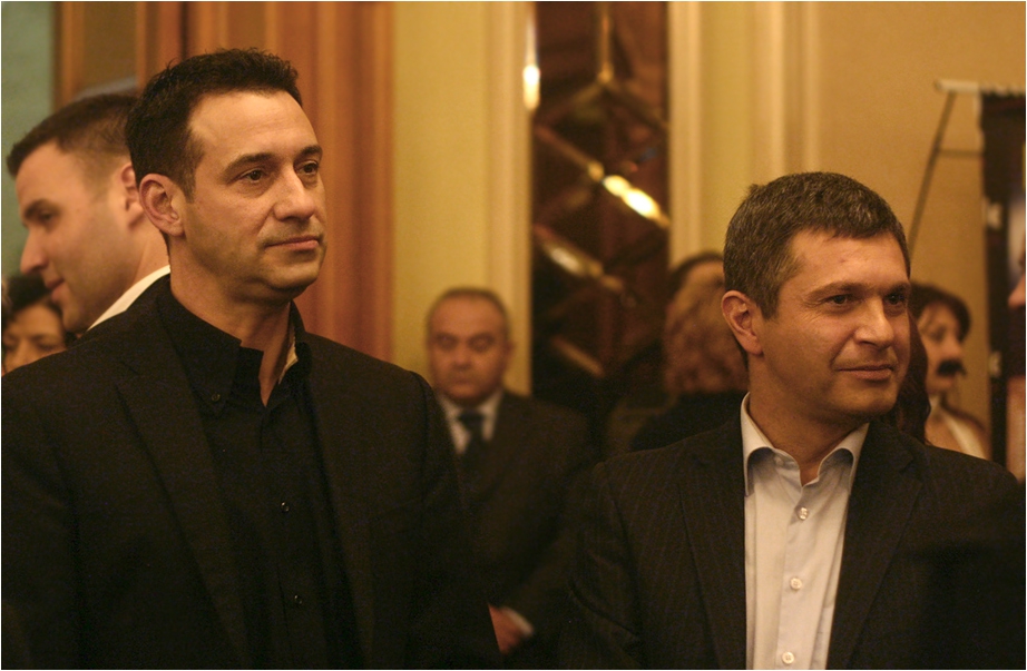 - Камен Воденичаров и Милен Цветков - ...