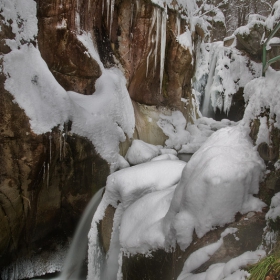 Костенското водопадче