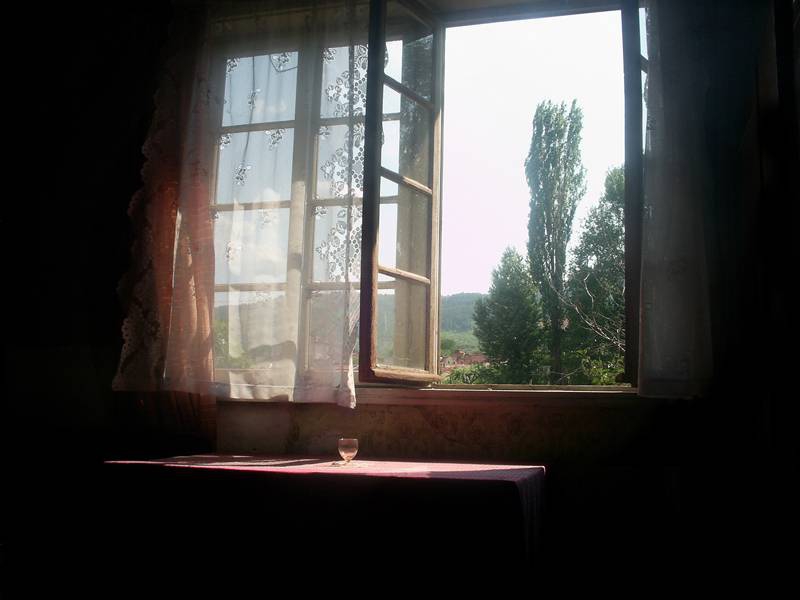 Прозорецът на детството