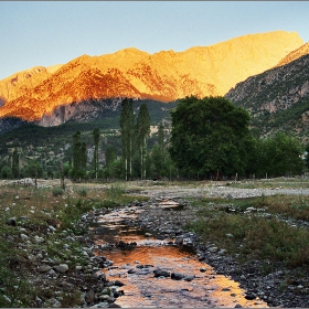 Когато дойде Златната вода ...
