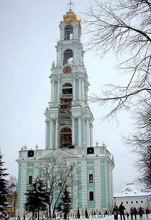 Висока и красива...