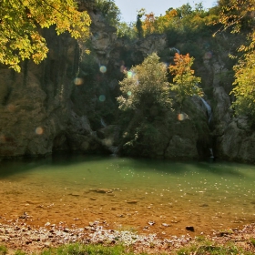Есенен Хотнишки водопад