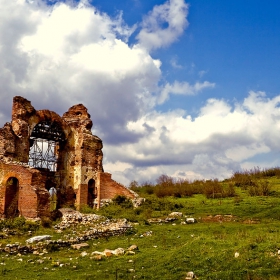 Червената църква, гр.Перущица