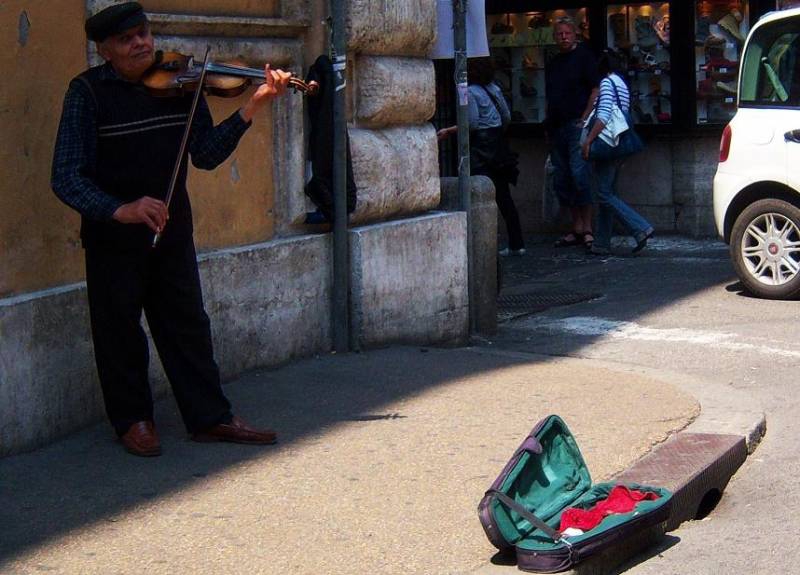 The Street Violinist