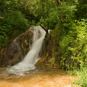 Водопадче