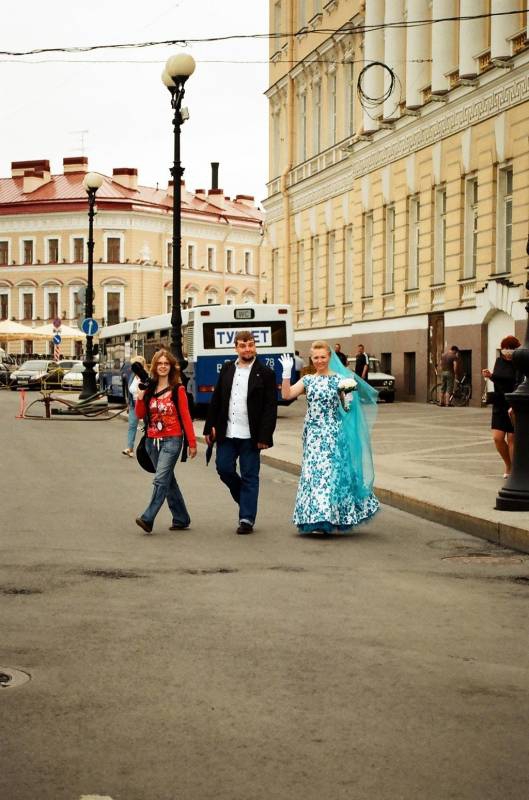 щастливи ...незадълго
