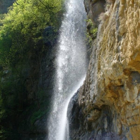 Горната част на водопад Скакля