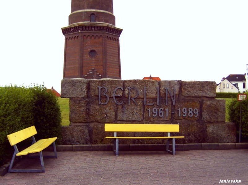 Част от Берлинската стена(Borkum)