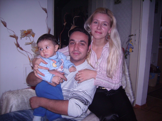 edno shtastlivo semeistvo