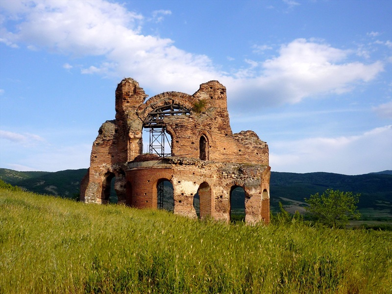 Червената църква