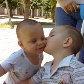 Приятелчета