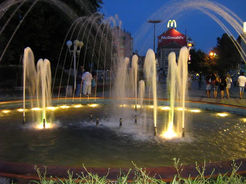 вечерна улична прохлада