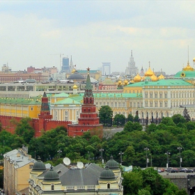 Не се сещам за заглавие, а и то май няма нужда.....