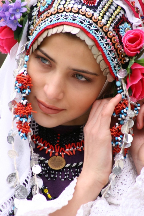 Българска национална носия