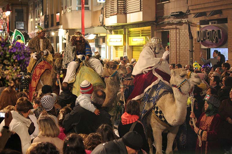 Los Reyes Magos - España /Kralete Magosnizi /