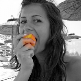 peachy