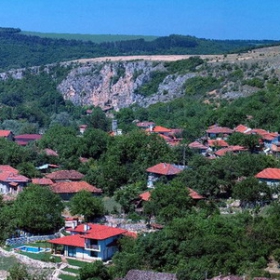 Панорама на с. Нисово.