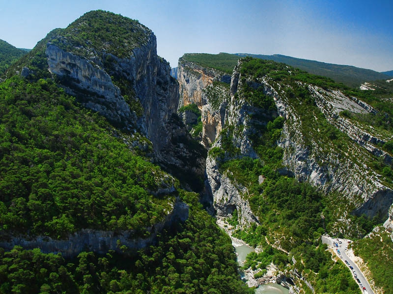 Grand canyon du Verdon (France)- вторият по големина канион в света (700м отвес и 25км. дължина)