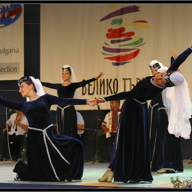 XII Международен фестивал за народни песни и танци - Велико Търново 2009
