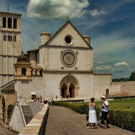 il Sacro Convento - Базиликата на Францисканския манастир