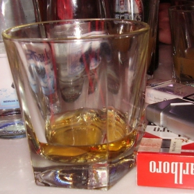 alkohol ..... cigari ... !!!