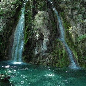 Бачковско водопадче