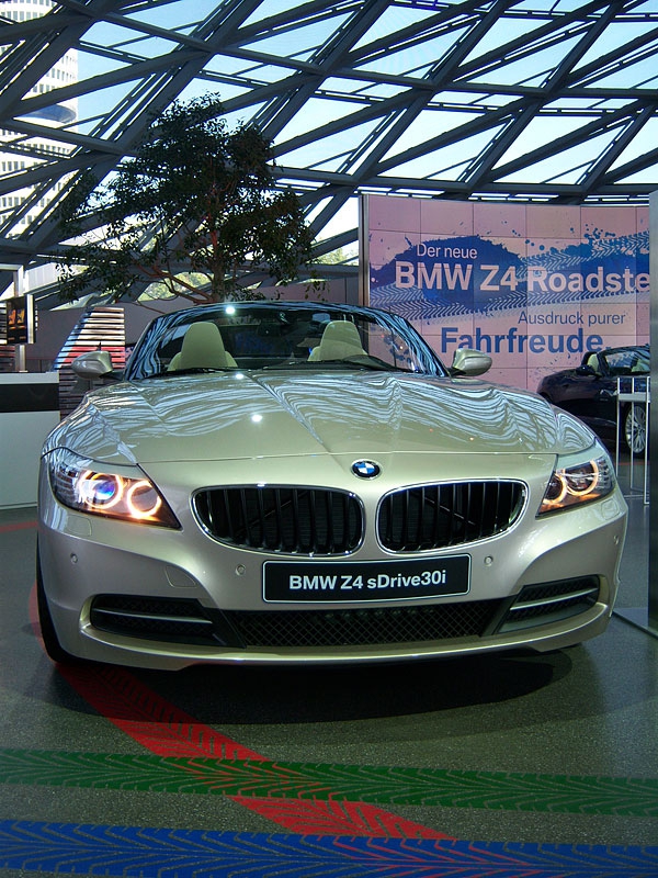 sDrive 30i