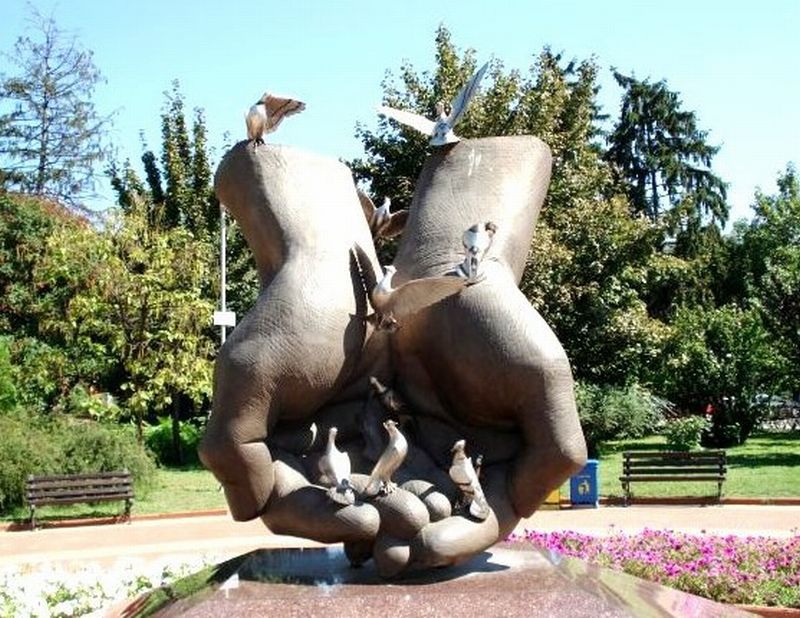 Да дариш