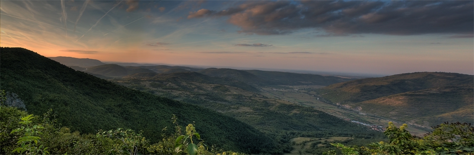 Панорама от Гложенския манастир