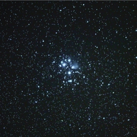 Плеяди (M45)- 20.11.2009 (с монтировка NEQ6 Pro)