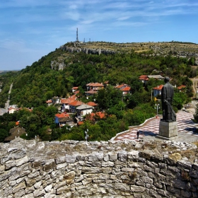 От Ловешката крепост