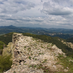 Панорама от крепостта Устра 2