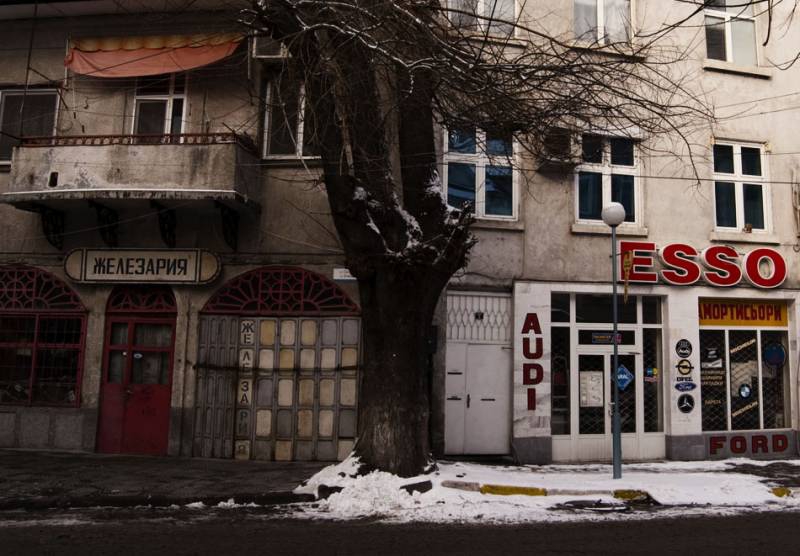 Контрасти