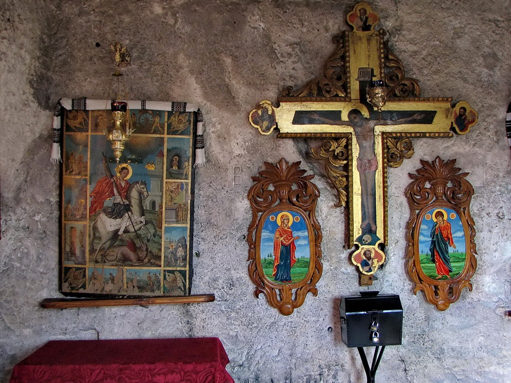 Скалната църква на Басарбовския манастир