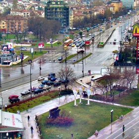 Пъстротата на мрачния ден
